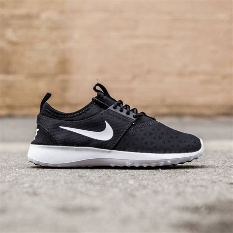 nike juvenate schwarze sohle|NIKE Women's Juvenate Sneaker .